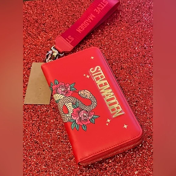 Steve Madden Red Women's Wallet - Picture 9 of 9